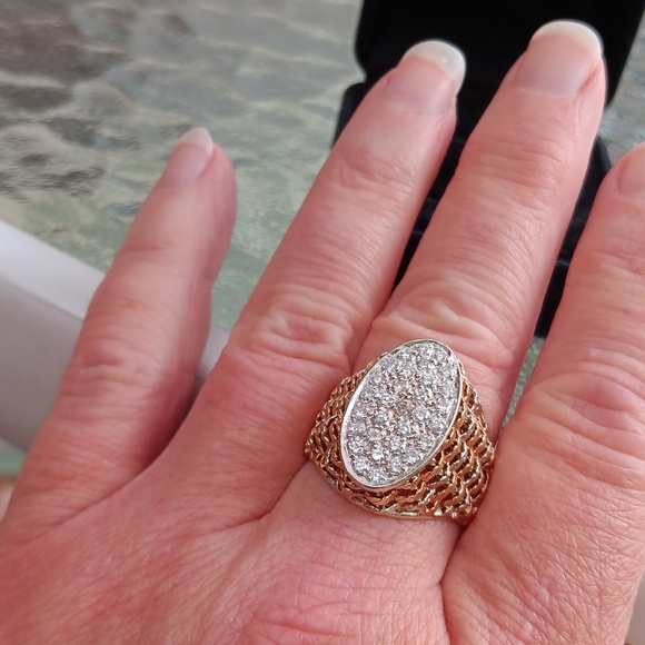 🔺️SOLD!🔺️  14k Diamond Statement Ring - Picture 10 of 12